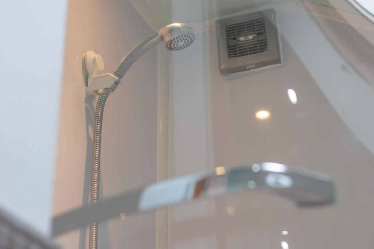 Sealock Mews By Property Promise Cardiff Extérieur photo