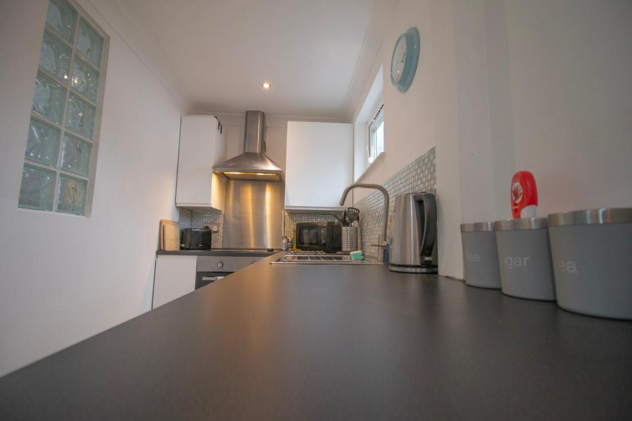 Sealock Mews By Property Promise Cardiff Extérieur photo